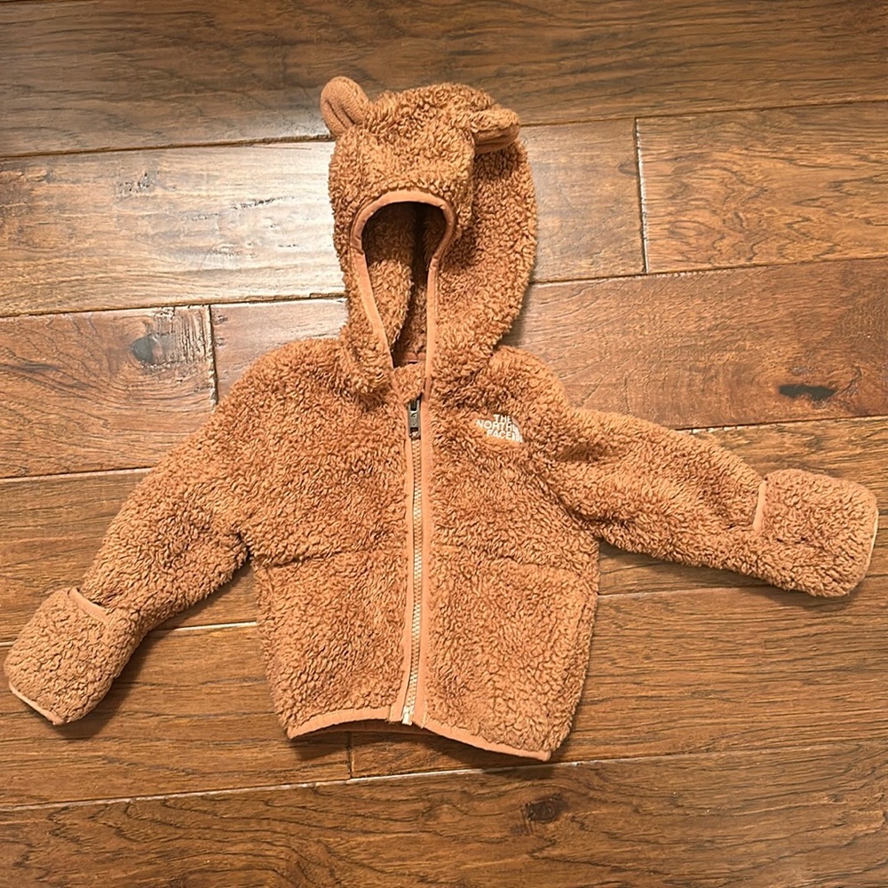 North face baby teddy jacket